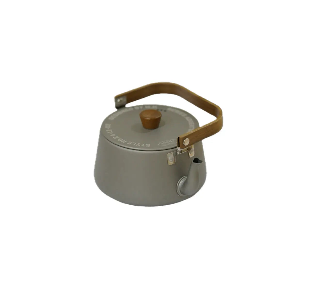 Aluminium kettle 1.1L for camping with a brown handle on a white background