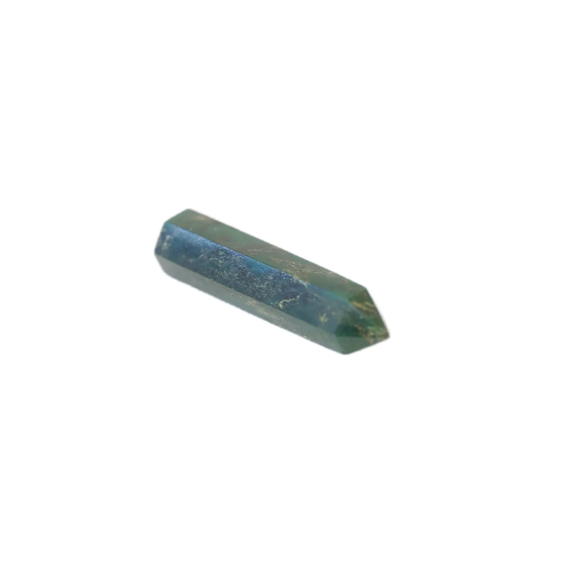 A natural emerald point tower on clean background