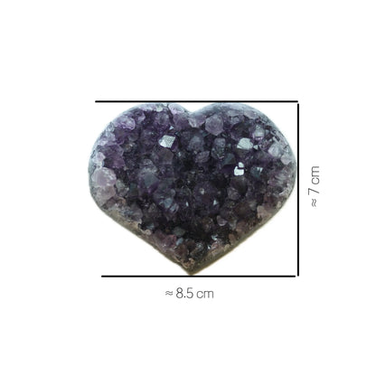 A detailed close-up product photograph of a large, handpicked heart-shaped Amethyst geode crystal cluster from Singoau, featuring deep purple and vibrant clear facets. The raw specimen rests on a crisp white background with overlay dimensions indicating it is approximately 8.5 cm wide by 7 cm tall. Perfect for meditation and Wabi-Sabi home decor.